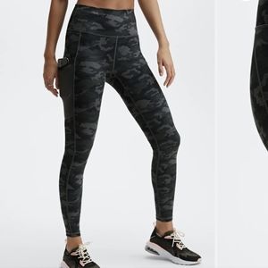 Fabletics Mila High Waisted Pocket Legging with PowerHold